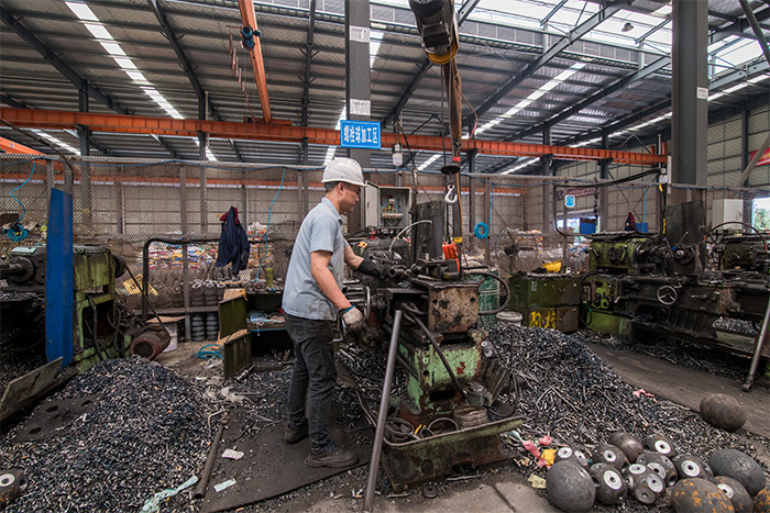 广水网架配件-螺栓球加工车间